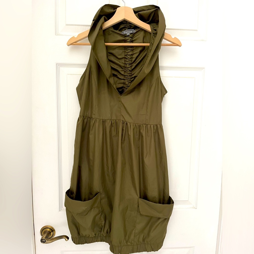 Gracia balloon mini dress